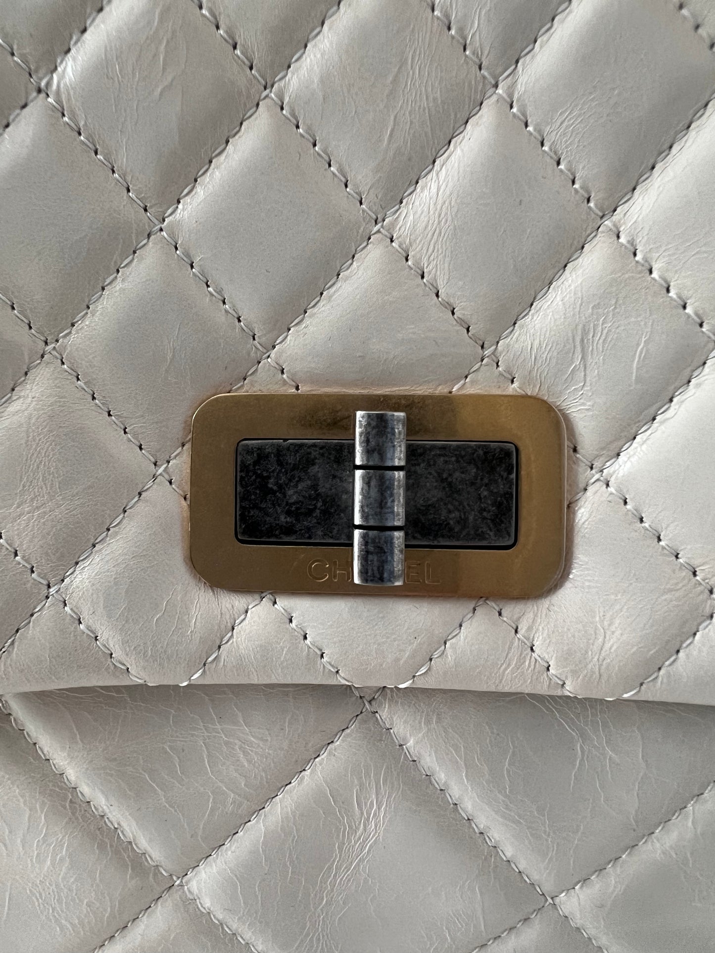 Chanel White Leather Handbag